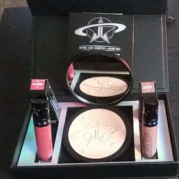 Jeffree Star × Manny Mua Collab - Picture 2 of 6